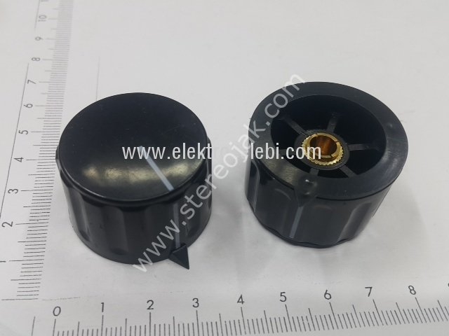 38MM ÜSTTEN SIKMALI DÜĞME OKLU