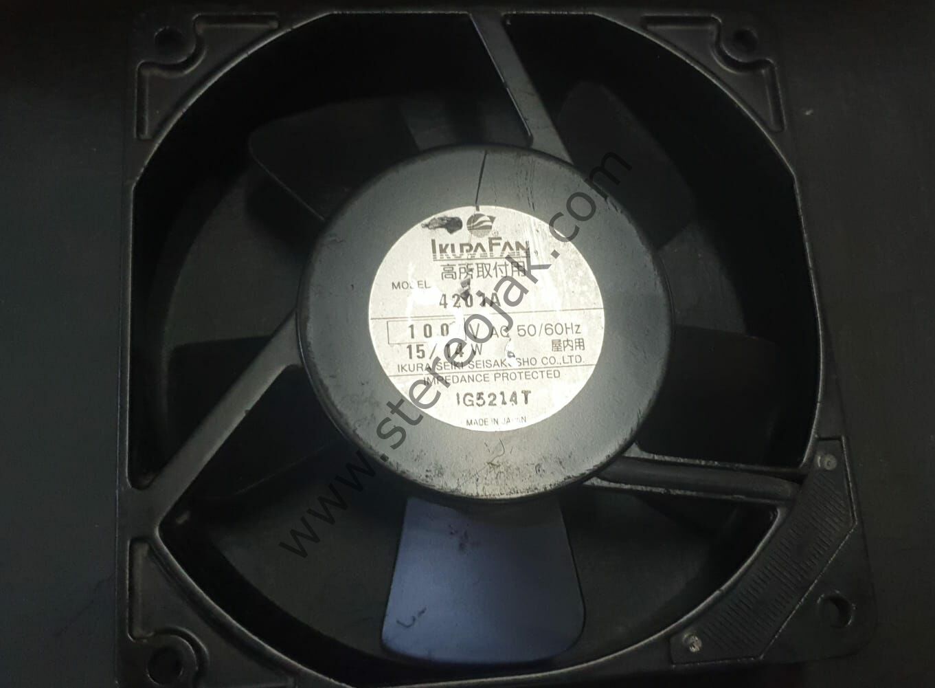 AC 100V FAN  12X12X2.5CM