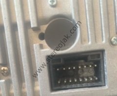 HARWARD  HR-N701.MR  ve  HR-N700.MR   OTO TEYP SOKETİ