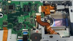 LAND ROVER    AH32-19C043-BA    6 LI DVD CHANGER  CD GÖZ   ( MEKANİK KODU :  DT63V110 )