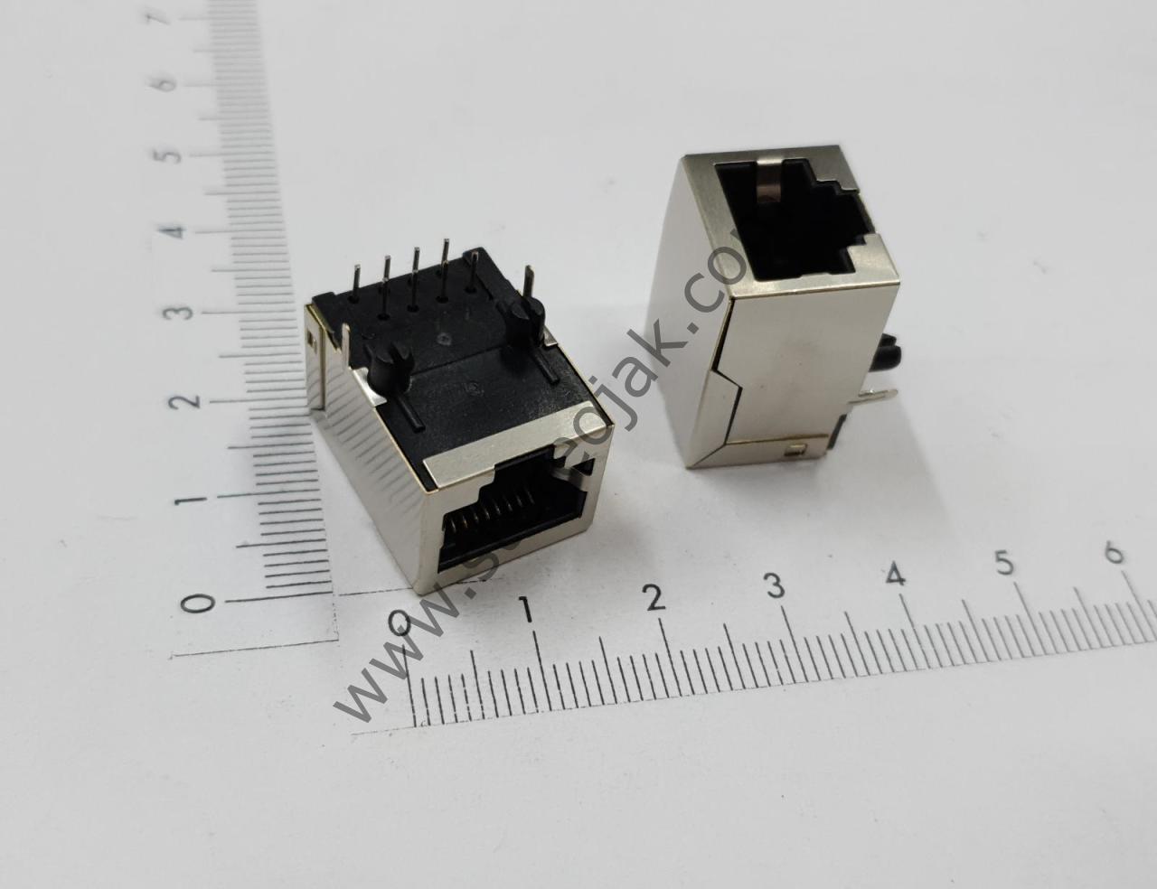 ETHERNET-13 RJ/RC45 8P8C YUVA	 ETHERNET JAK YUVA SERİSİ 2CMX1.6CMXH:1.3CM