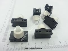 ON OFF  YANDAN SOKETLİ ANAHTAR 1 ADET