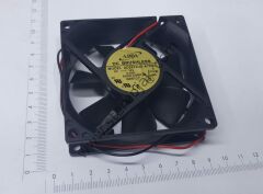 ADDA DC BRUSHLESS FAN  AD0812US-A70GL   DC12V 0.30A      8X8X2.5