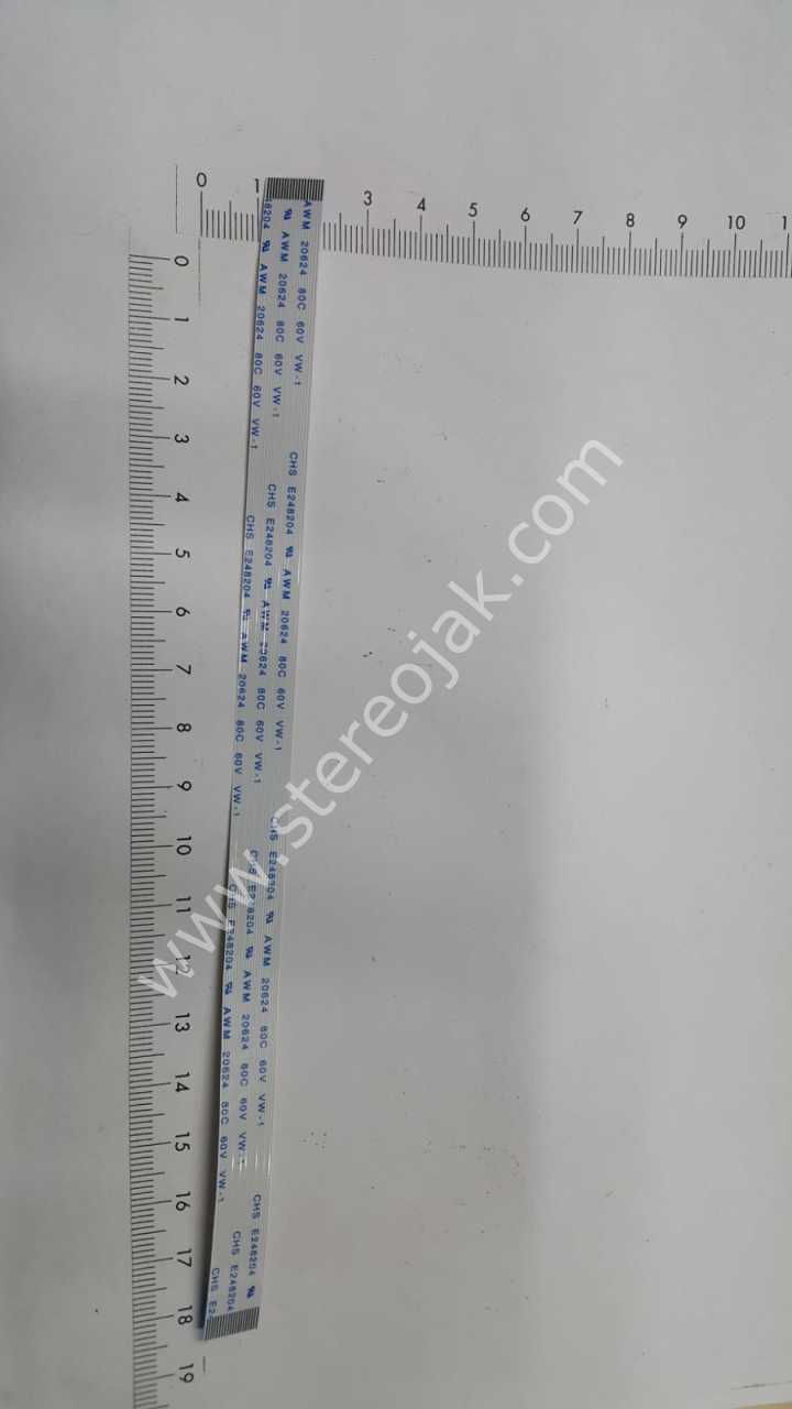 km-plus  e204771  awm2896 80c vw-1  20pin L:20cm AA W:1cm