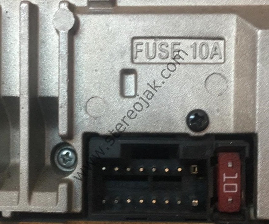 SONY  CDX-G1000U       CDX-G1100U  OTO TEYP BAĞLANTI KABLOSU SOKETİ