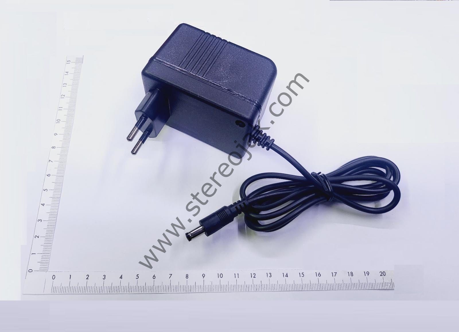 AC ADAPTÖR , GÜÇLÜ TRAFOLU , 2.1 Standart Uçlu , 1 AMPER ( VOLTAJ SEÇİNİZ )