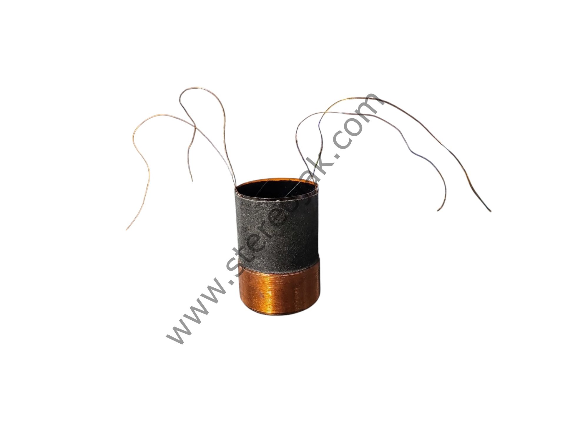 53.8mm İç Çap , 4 Kat Sarım , Çift Çıkışlı , Sarım Yüksekliği 29.6mm , Bobin Kapton Yüksekliğ 80mm , 0,40mm Bakır Tel Sarım , 1. Kalite Hoparlör Bobini