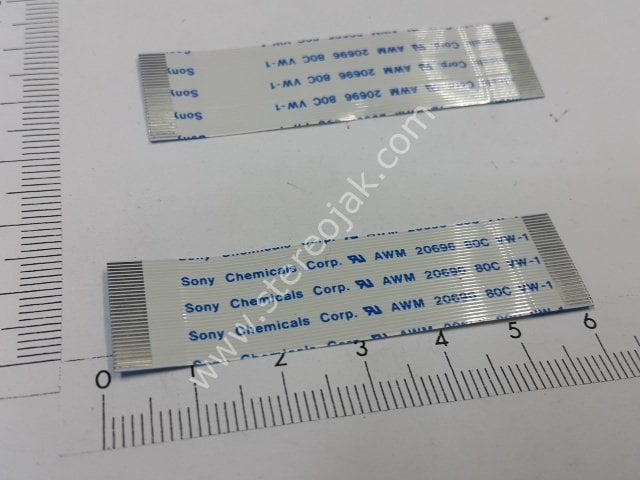 30 damarlı    boy:6cm  Her iki ucu aynı yöne bakan   en:1.5cm    film flat kablo   shs e188165
