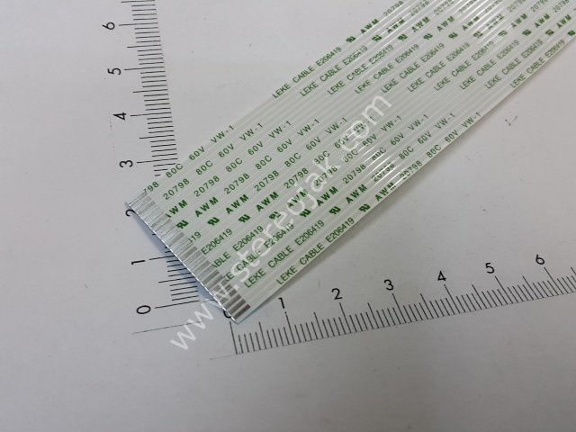 25 damar  en:3.2cm her iki ucu   aynı yöne bakan flat kablo