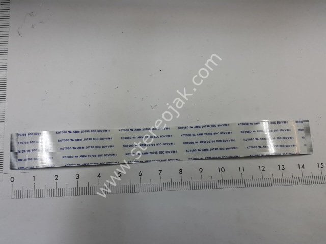 SUMITOMO m    kablo  kotobo  kablo   boy 15cm  en:1.75mm   her iki ucu aynı yöne bakan flat kablo