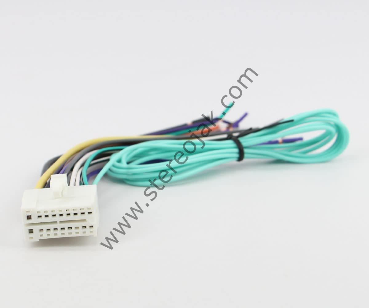 Clarion NZ502E   ARKA   SOKET