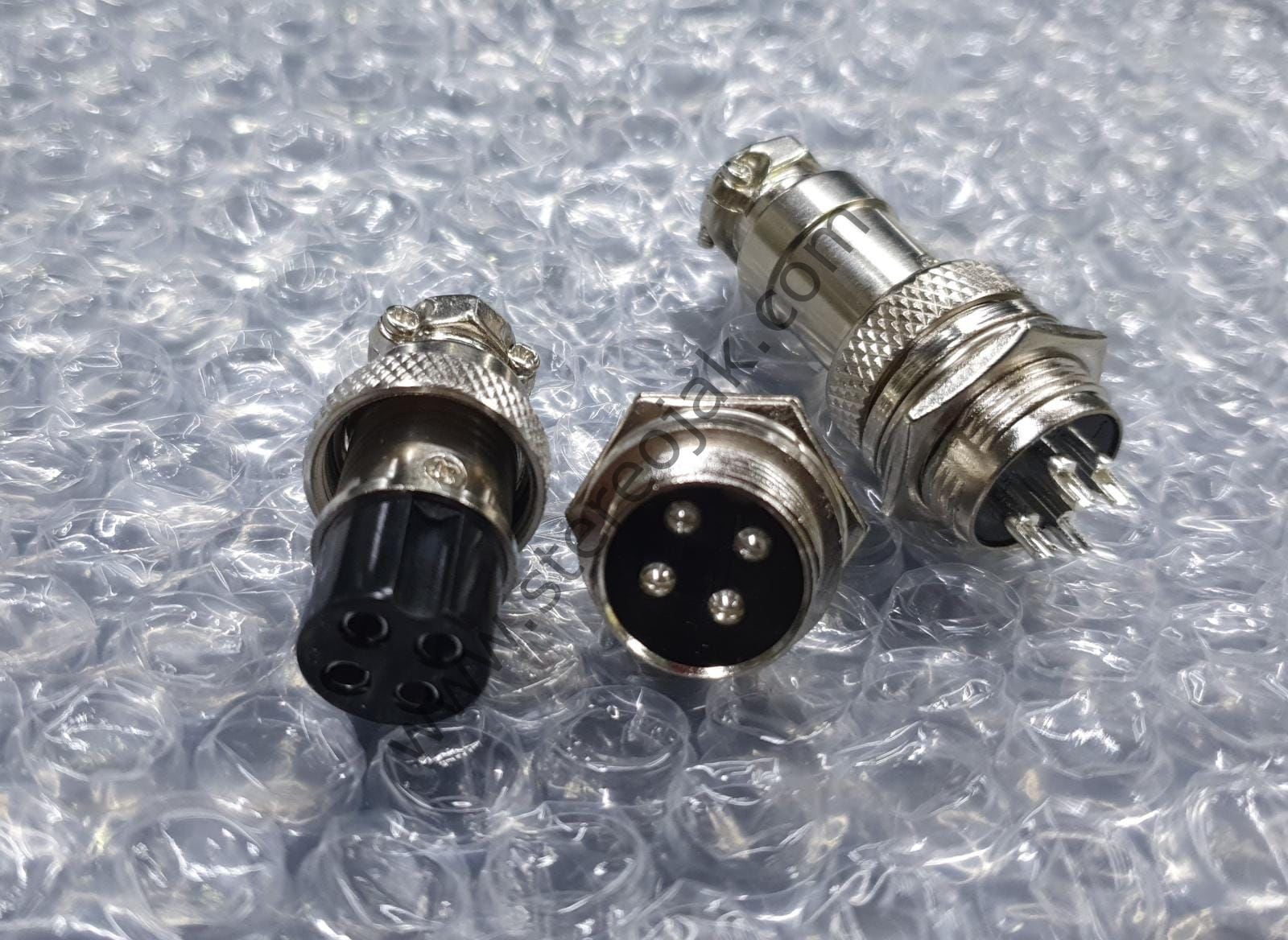 TAİWAN KALİTELİ  4 PİN  MİKE  KONNEKTÖR   TAKIM DİŞİ ERKEK