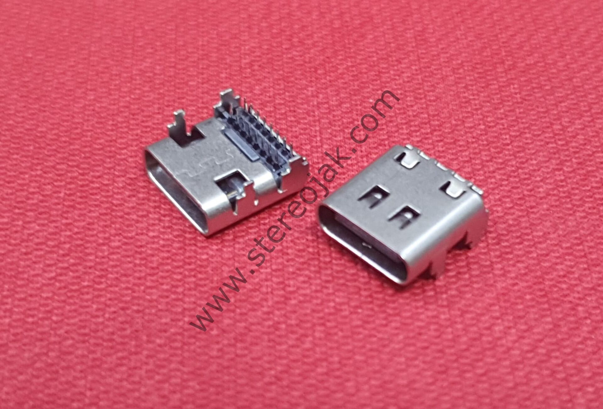 USB C MODEL-11