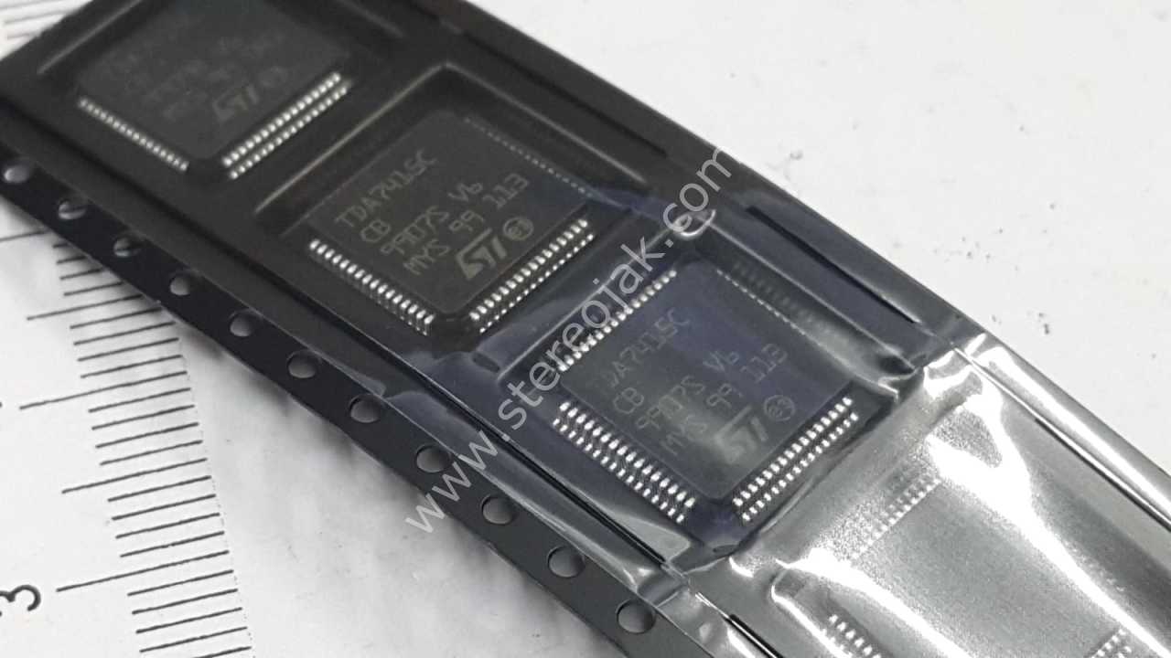 TDA7415C  CB      Car radio multimedia signal processor (CMSP)        TDA7415C CB  9907S V6