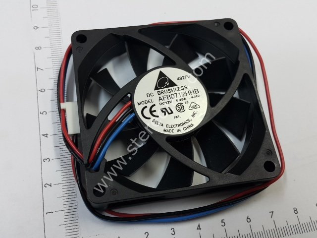 DC BRUSHLESS AFB0712HHB DC12V 045A 3 KABLO