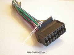 Sony Xplod MEX-BT3900U     teyp soketi