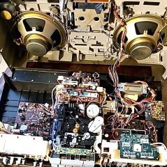 Sharp GF-9292 - Portable  Tekli Kaset Çalar   Uyumlu Mekanik  Yassı   Lastik